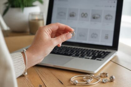 découvrez nos conseils pratiques pour choisir vos bijoux pandora d'occasion en ligne en toute confiance. sélection, authenticité et astuces pour un achat sûr et satisfaisant.