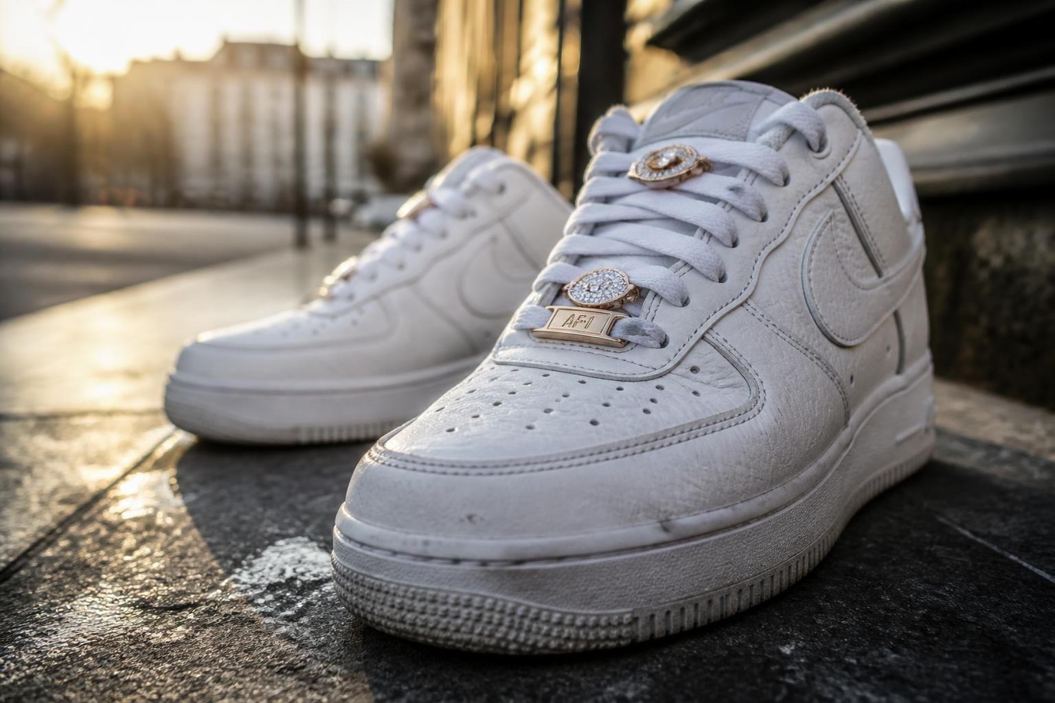 découvrez les bijoux de lacets pour nike, l'accessoire tendance qui fait fureur cette saison pour personnaliser vos sneakers avec style et originalité.